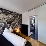 Hotel Raetia 3*