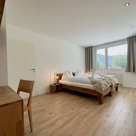 Rätia 3*