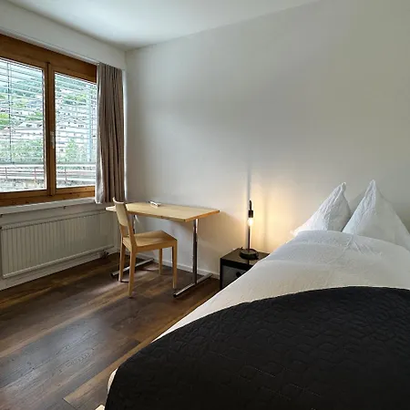 Rätia 3*